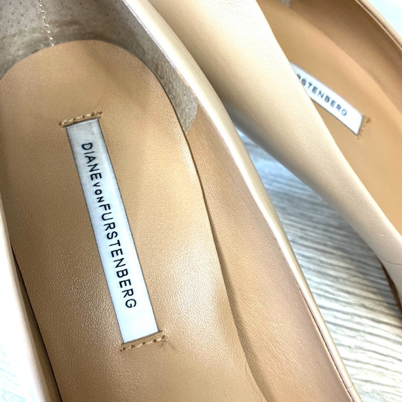 DIANE VON FURSTENBERG Pointed Toe Nude Heels 9.5 - Picture 5 of 8